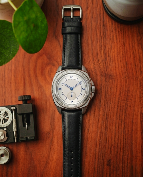 Vanguard Series | Square-Tail Top Grain Black Leather Watch Straps